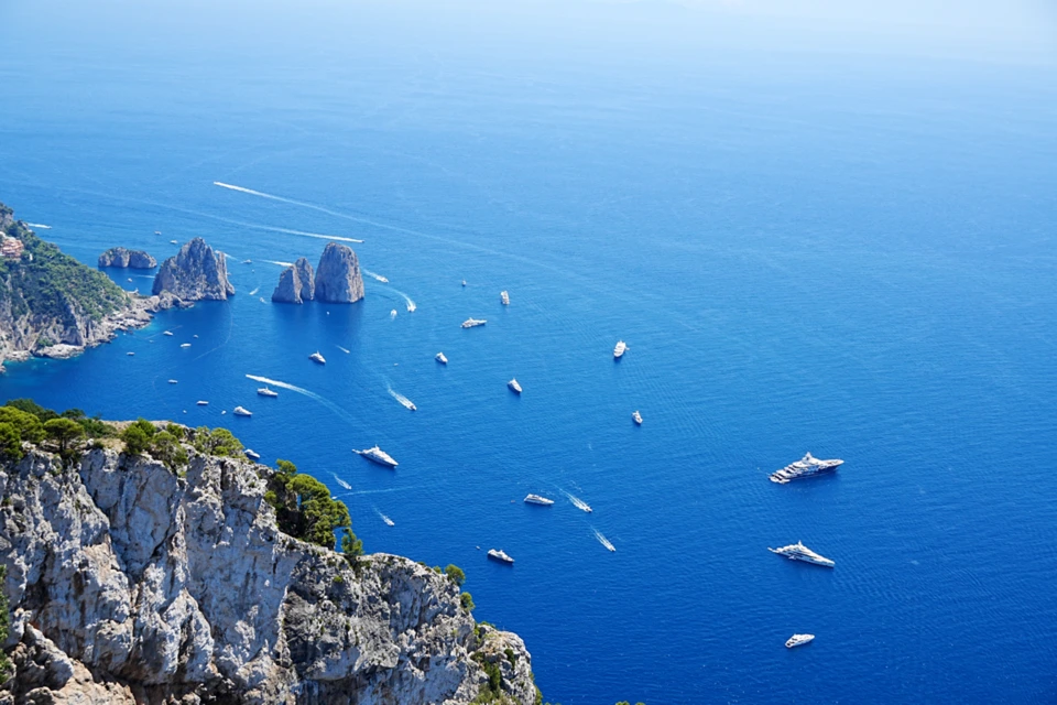 Boats and Rocks